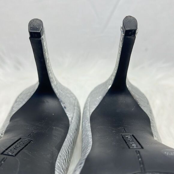 Vince Camuto Faiva Metallic Silver Textured Leather Heels Sz 7 - Picture 8 of 8